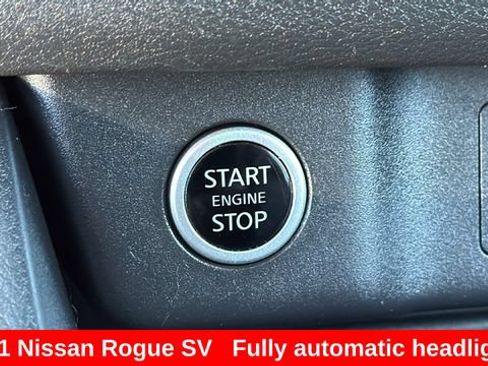 Certified 2021 Nissan Rogue SV w/ Premium Package AWD/4WD image 17