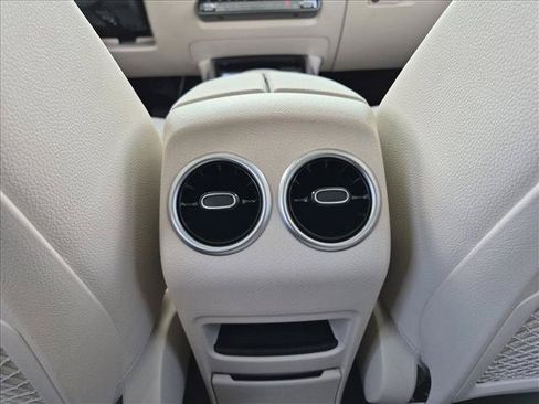 Certified 2023 Mercedes-Benz GLA 250 image 17