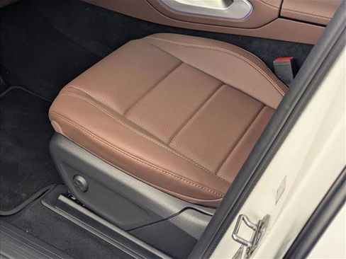 New 2026 Mercedes-Benz GLS 450 GLS 450 image 4