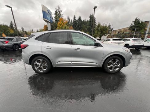 Used 2023 Ford Escape ST-Line w/ Tech Pack #1 image 4