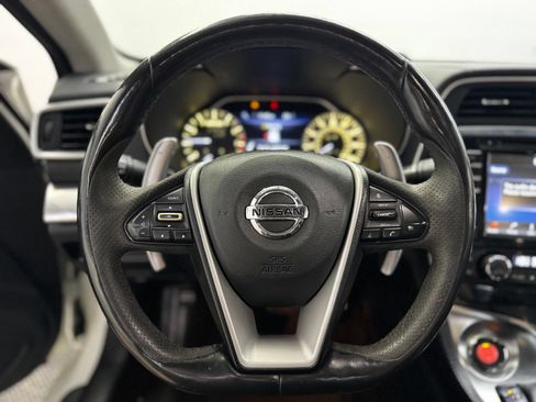 Used 2017 Nissan Maxima SR FWD image 21