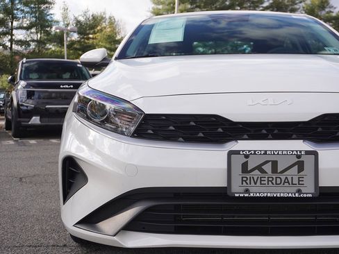 Used 2023 Kia Forte LXS image 11