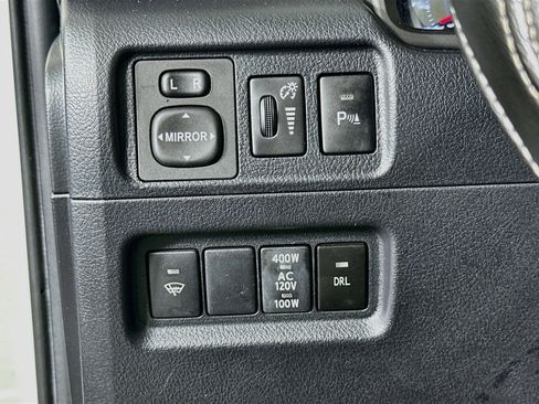 Used 2019 Toyota 4Runner Limited AWD/4WD image 17