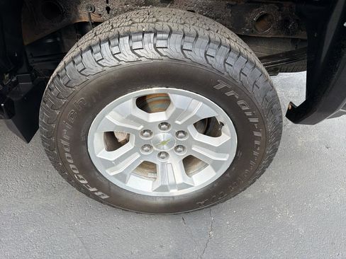 Used 2014 Chevrolet Silverado 1500 LT w/ LT Convenience Package image 9