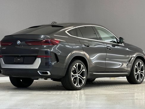 Used 2021 BMW X6 sDrive40i w/ Executive Package RWD image 8