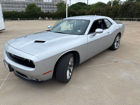 Used 2023 Dodge Challenger SXT w/ Plus Package image 1