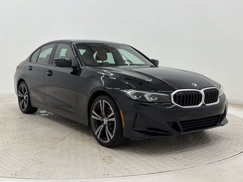 Used 2023 BMW 330i Sedan w/ Convenience Package RWD image 7