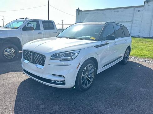 Used 2020 Lincoln Aviator Grand Touring w/ Equipment Group 302A AWD/4WD image 7