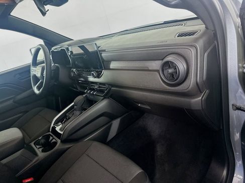 Used 2025 Chevrolet Colorado W/T w/ WT Convenience Package II image 29