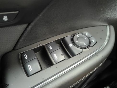 Used 2024 Buick Envision Preferred AWD/4WD image 35