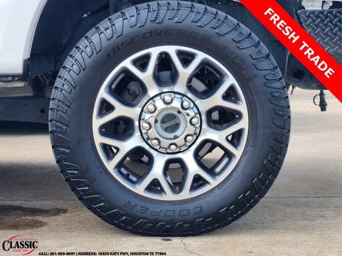 Used 2022 Ford F250 Lariat w/ Lariat Value Package AWD/4WD image 10