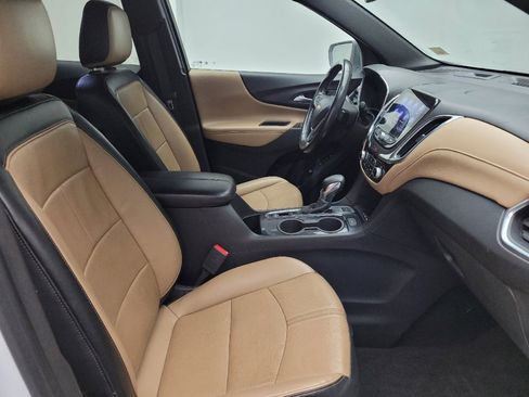 Used 2022 Chevrolet Equinox Premier w/ LPO, Floor Liner Package image 21