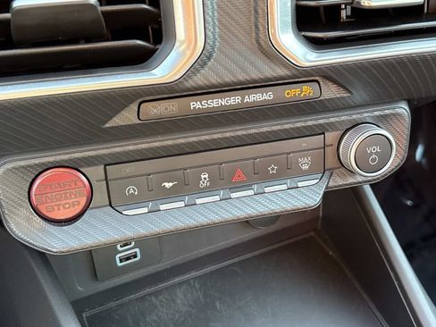 Used 2025 Ford Mustang GT Premium RWD image 16