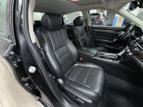 Used 2022 Honda Accord EX-L image 16