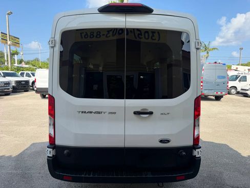 Used 2024 Ford Transit 350 XLT RWD image 6