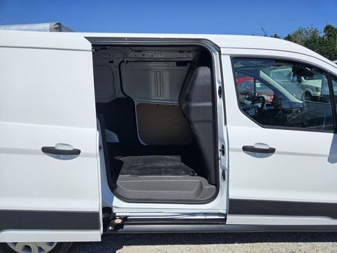 Used 2022 Ford Transit Connect XLT FWD image 21