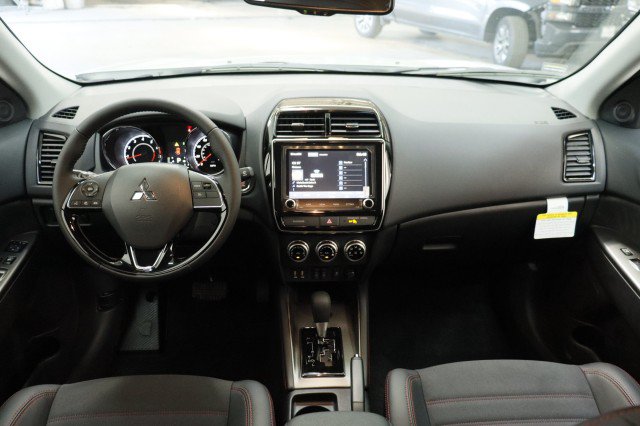 New 2027 Mitsubishi Outlander Sport SE AWD/4WD image 19