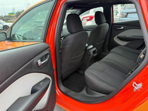 Used 2015 Dodge Dart SXT w/ Sun/Sound Group image 10