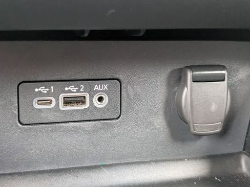 Used 2023 Nissan Altima 2.5 SV image 17