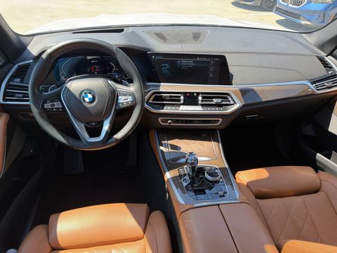 Used 2023 BMW X5 xDrive45e w/ Executive Package AWD/4WD image 15