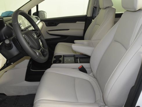New 2026 Honda Odyssey EX-L image 14
