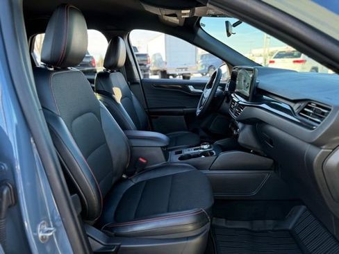 Used 2025 Ford Escape ST-Line w/ Tech Pack #1 image 12