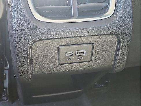 Used 2022 Chevrolet Blazer LT image 14