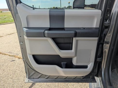 Used 2018 Ford F350 XL w/ Power Equipment Group image 18