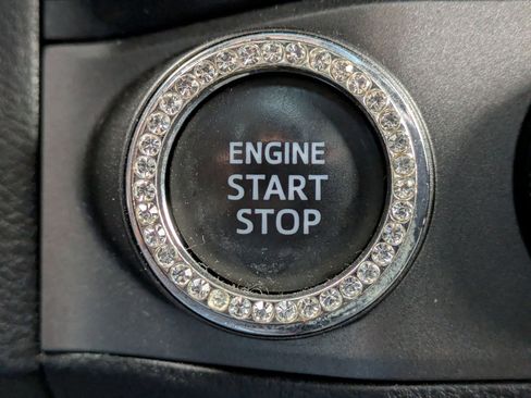 Used 2019 Toyota Tacoma TRD Sport image 21