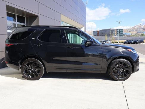 Certified 2023 Land Rover Discovery S R-Dynamic AWD/4WD image 5
