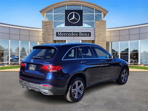 Certified 2021 Mercedes-Benz GLC 300 4MATIC image 4
