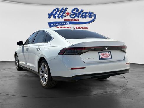 Used 2025 Honda Accord LX image 4