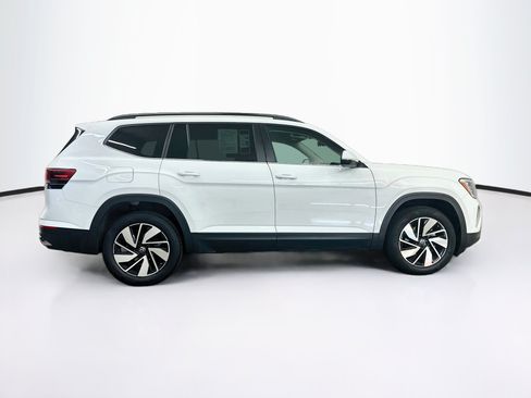 Used 2025 Volkswagen Atlas SE AWD/4WD image 10