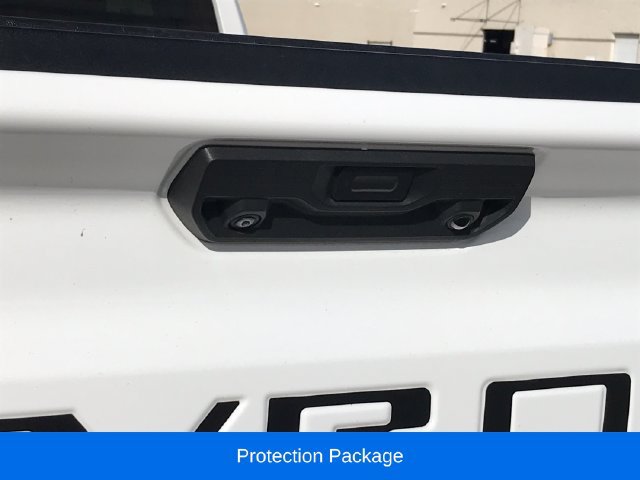 Used 2022 Chevrolet Silverado 1500 RST AWD/4WD image 10