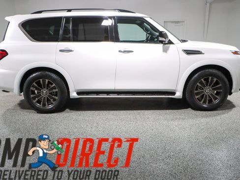 Used 2023 Nissan Armada SL w/ Midnight Edition Package AWD/4WD image 6