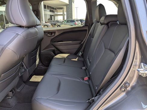 New 2026 Subaru Forester Limited AWD/4WD image 13