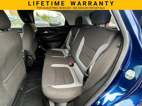 Used 2023 Chevrolet TrailBlazer LT FWD image 22