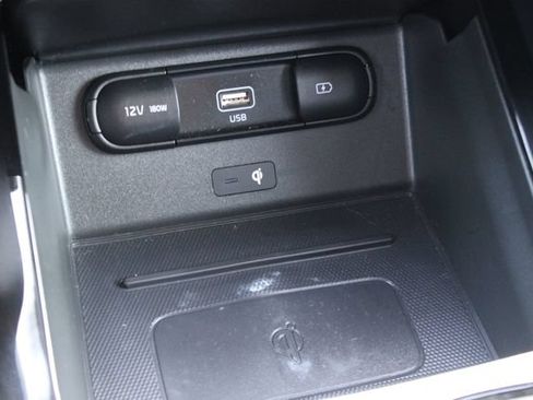Used 2022 Kia Telluride SX w/ SX Prestige Package AWD/4WD image 10