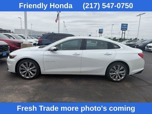 Used 2018 Chevrolet Malibu Premier w/ Premier Sun and Wheel Package FWD image 5