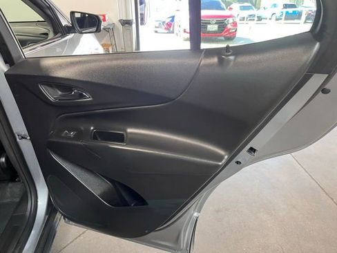 Used 2024 Chevrolet Equinox LT image 15