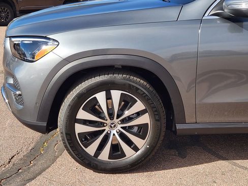 New 2026 Mercedes-Benz GLE 350 4MATIC image 9