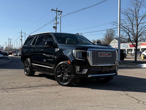 Used 2024 GMC Yukon Denali image 1