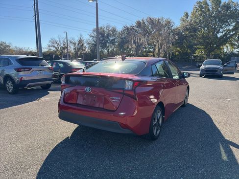 Used 2022 Toyota Prius Limited image 3