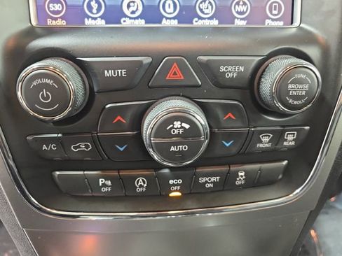 Used 2018 Jeep Grand Cherokee Limited w/ Trailer Tow Group IV image 22