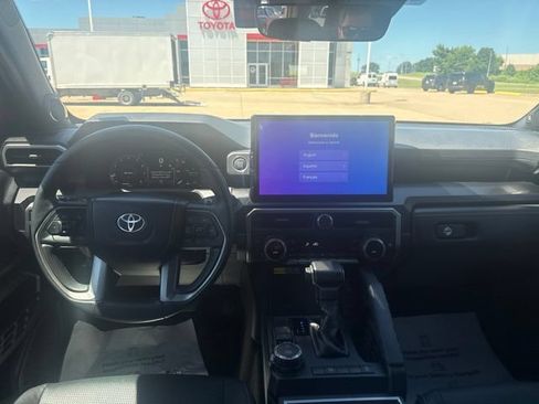 Certified 2026 Toyota 4Runner Limited AWD/4WD image 10