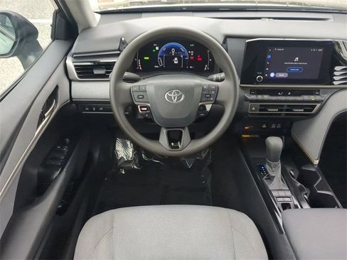 Certified 2025 Toyota Camry LE image 15