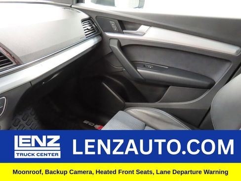 Used 2021 Audi SQ5 Premium w/ Convenience Package image 24