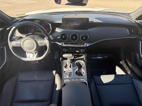 Used 2023 Kia Stinger GT-Line image 12