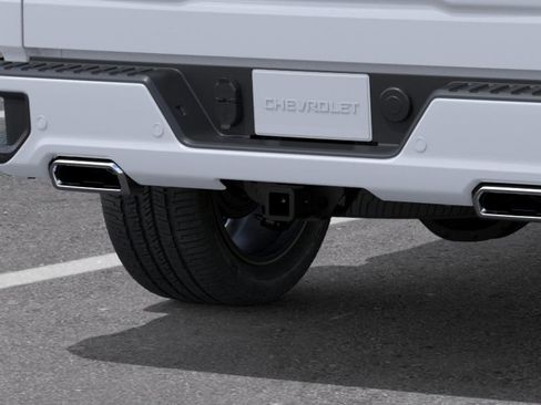 New 2026 Chevrolet Silverado 1500 High Country w/ High Country Premium Package AWD/4WD image 38
