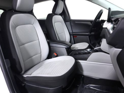 Used 2024 Ford Escape Active image 40